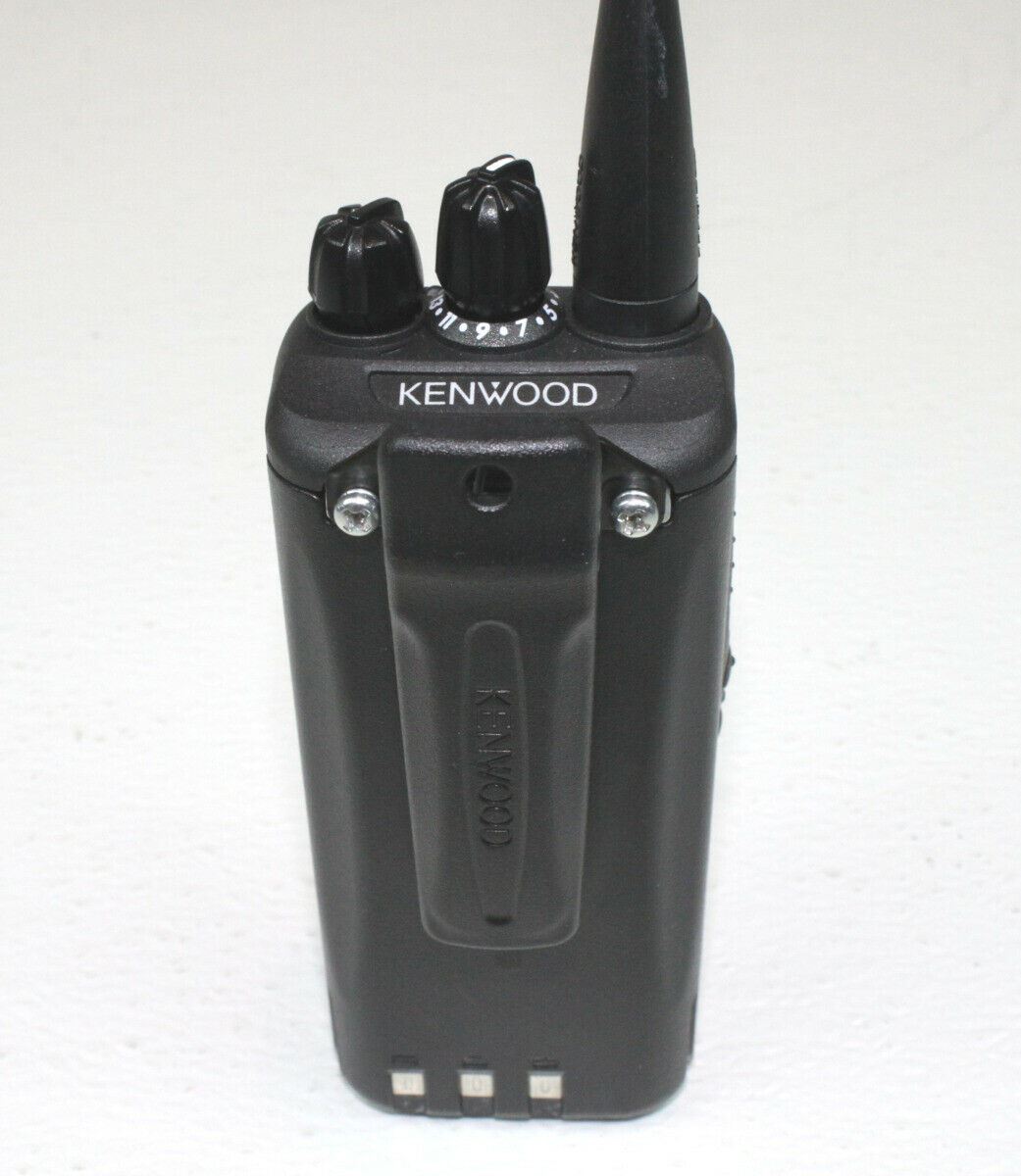 Kenwood TK-3402U UHF 16 Channel 5 Watt Portable Two-Way Radio
