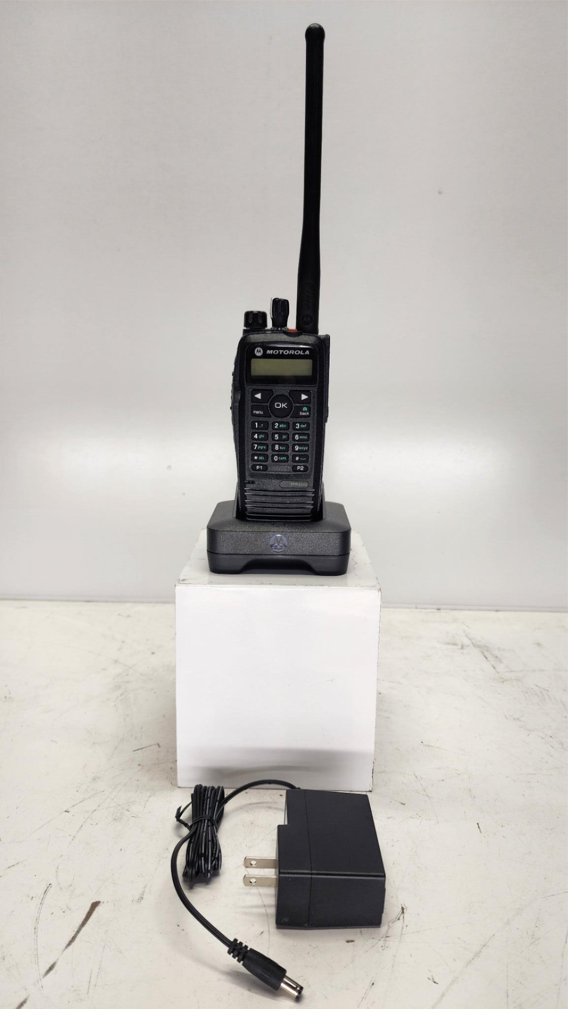 Motorola XPR 6550 VHF 136-174 MHz 5W 1000 Channel Digital Radio