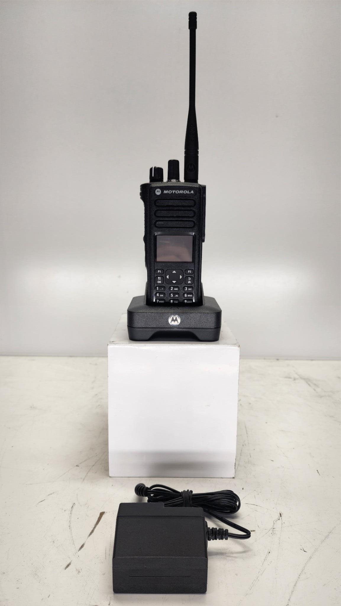 Motorola XPR7580 2.5W 1000 Channel 900MHz TRBO Portable Radio