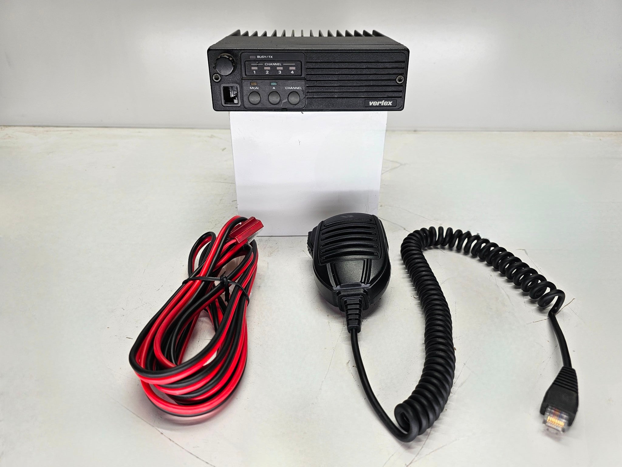 Vertex FTL-8011 UHF Mobile Radio 4 Channel 25 Watt Kit