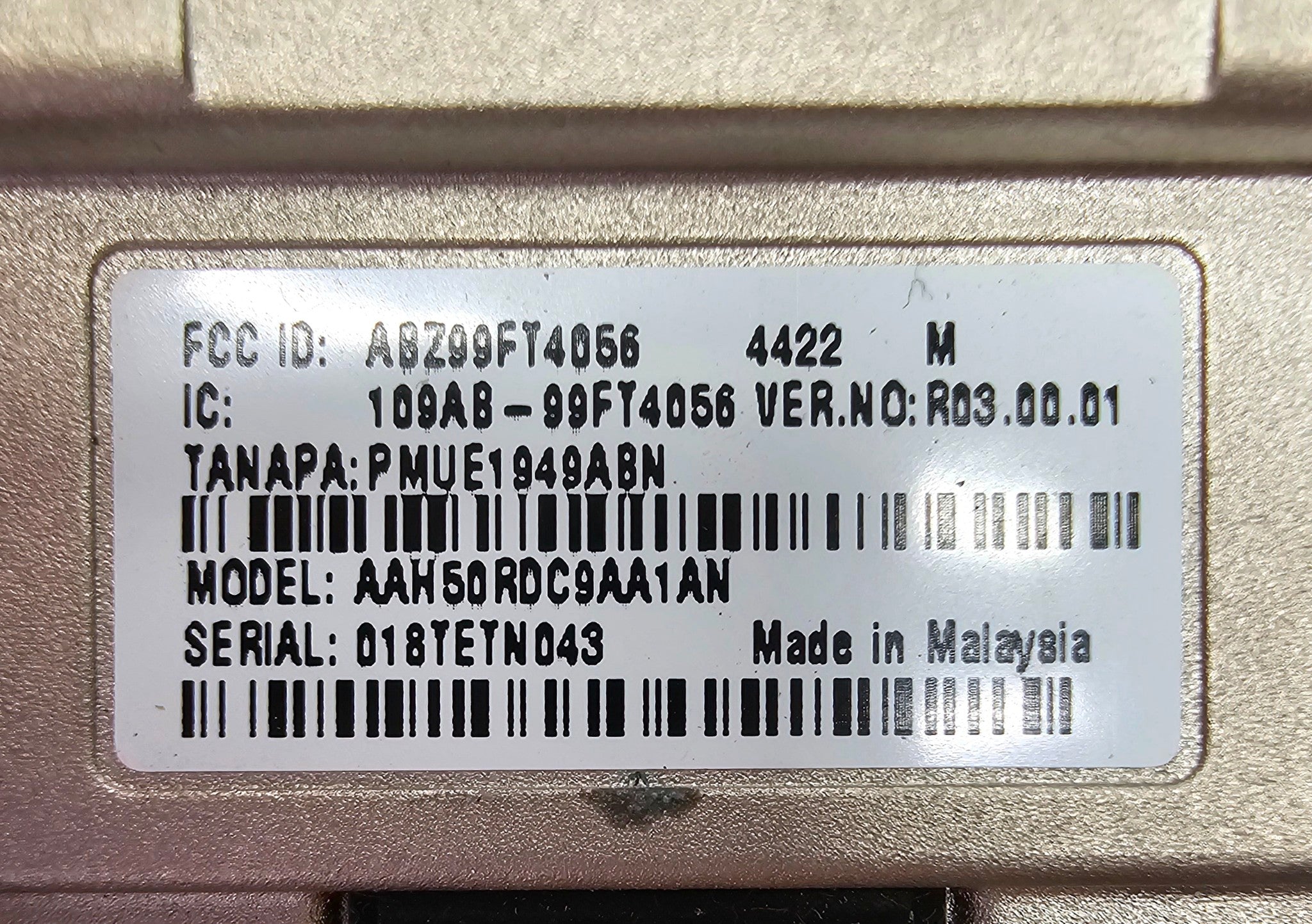 Motorola CP200 UHF 438-470 MHz 4 Channel 4 Watt Radio Kit