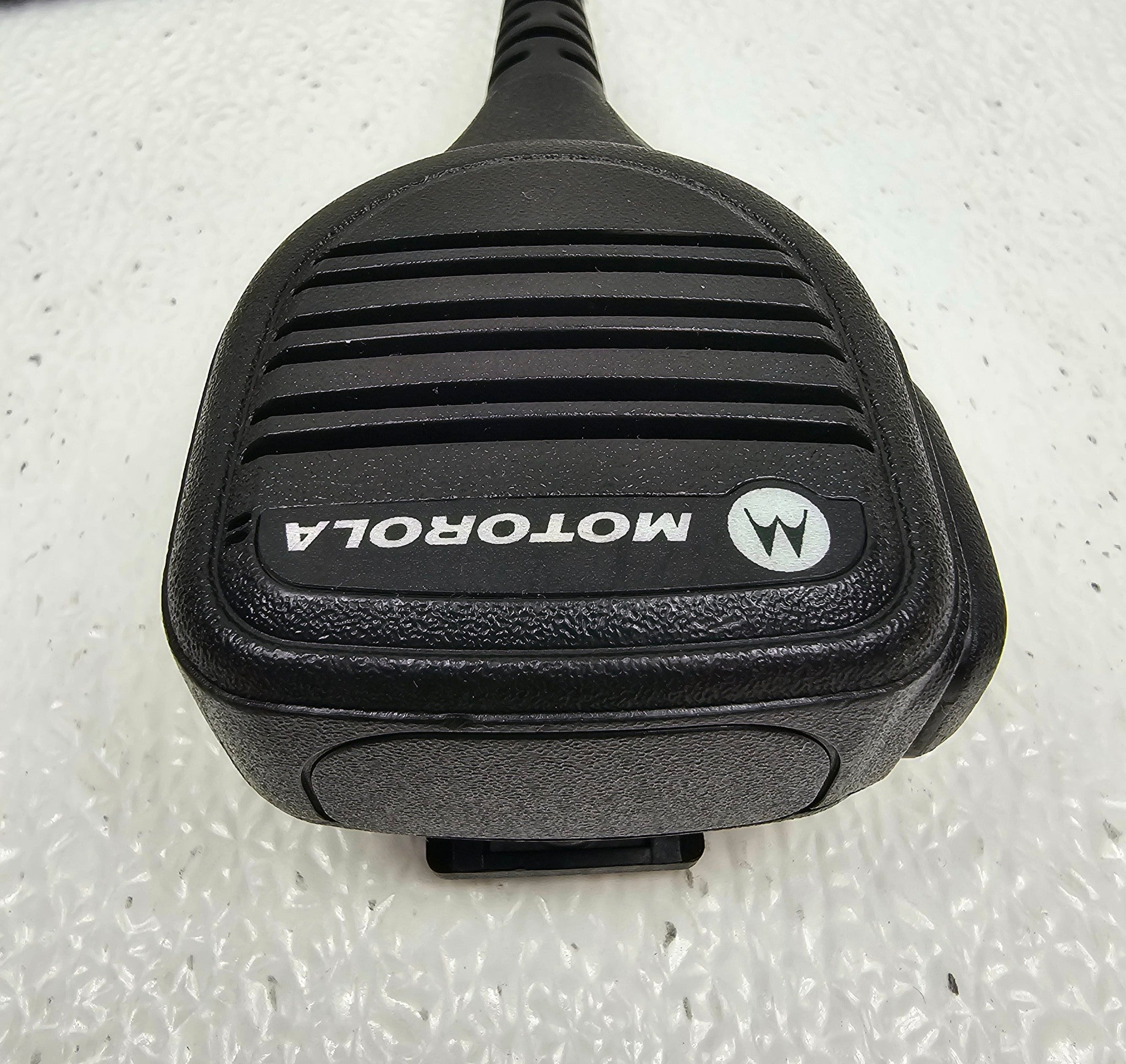 Motorola PMMN4021A Remote Speaker Microphone With 3.5mm Audio Jack