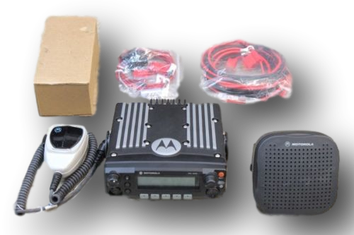 Motorola XTL2500 UHF Mobile Radio 40W Dash Mount 380-470MHz